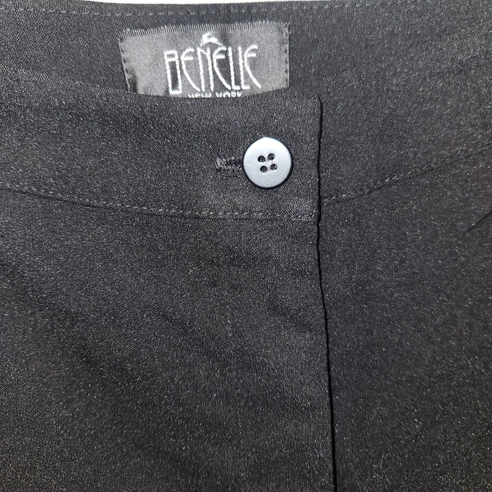CAPRI PANTS ๐ - Picture 3 of 3